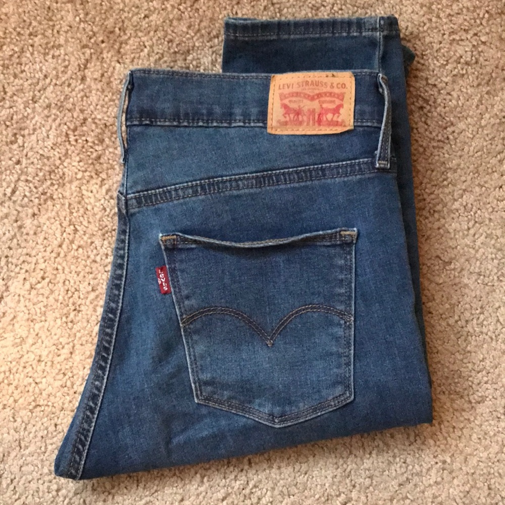 NWOT Levi’s High Rise Slimming Skinny Jeans